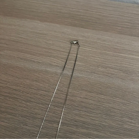 2 Fish & A Rose Silver Necklace - Picture 3 of 9